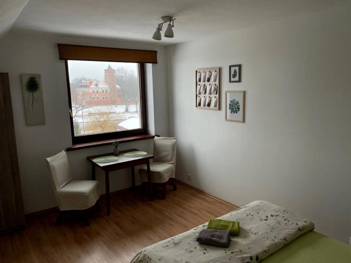 Pokoje Przy Bulwarach Apartamento Uniejow Exterior foto